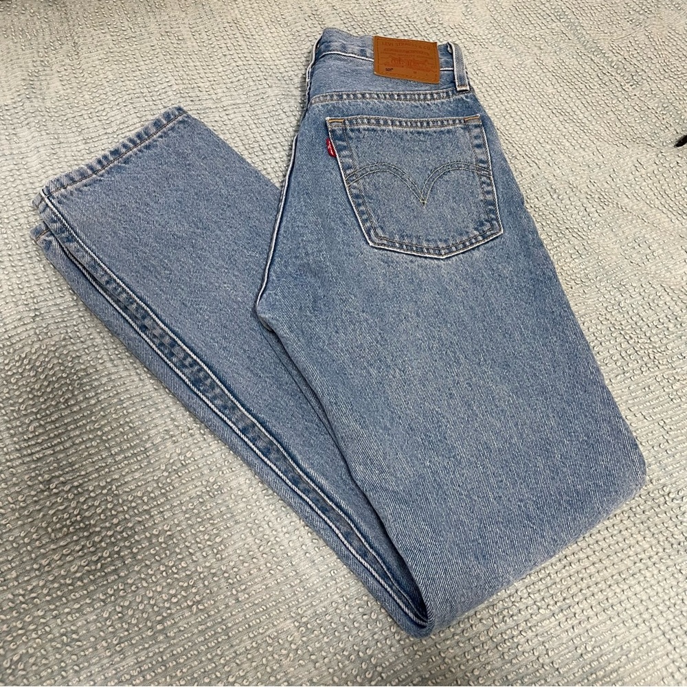 Levi’s 501 Original Fit Jeans Womens, high waist straight-leg, size 25W x 30L